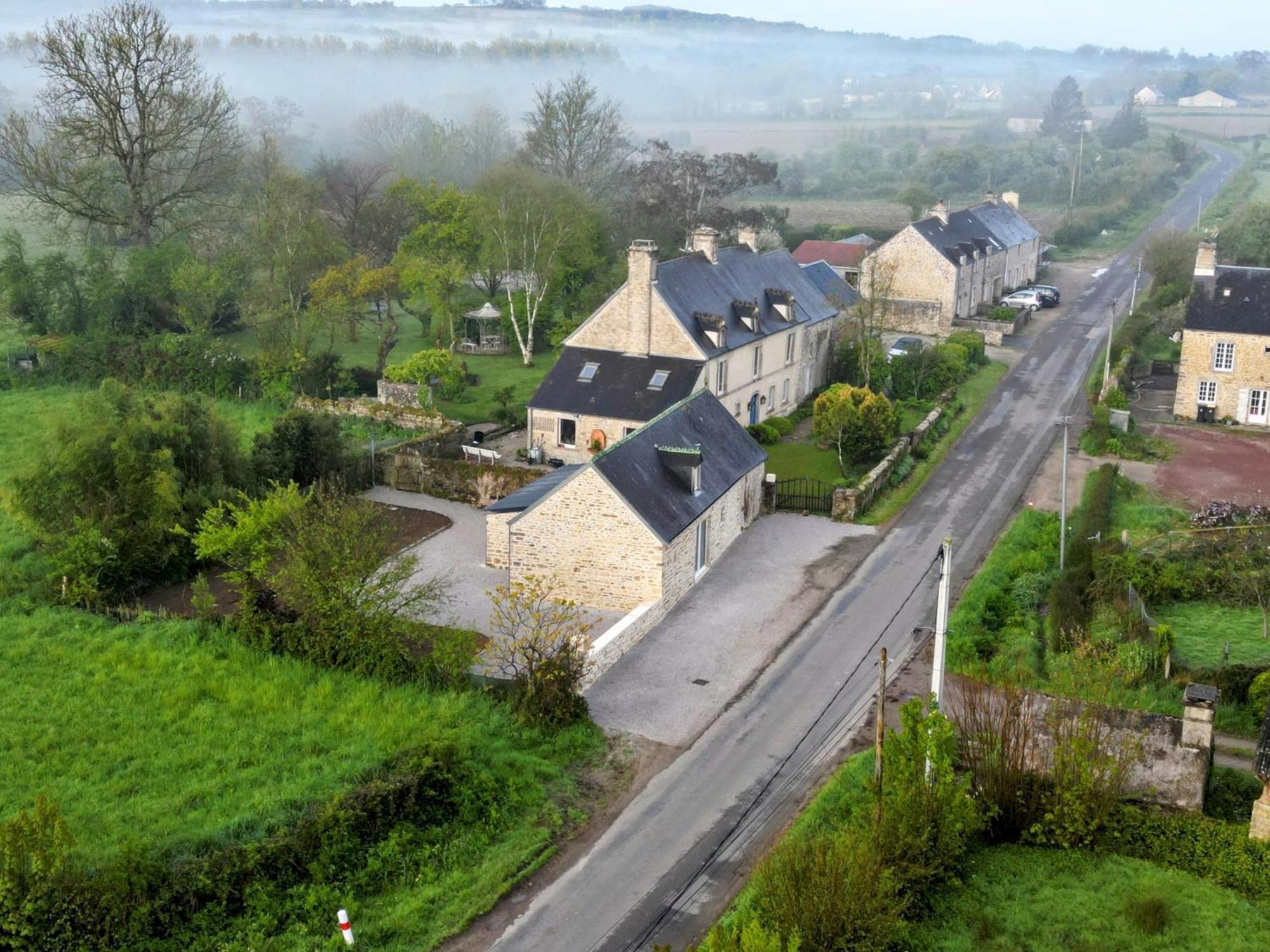 Bed and Breakfast La Ptite Normande Saint-Germain-de-Tournebut Exterior foto